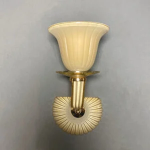 لوستر دیواری کرم تک شعله