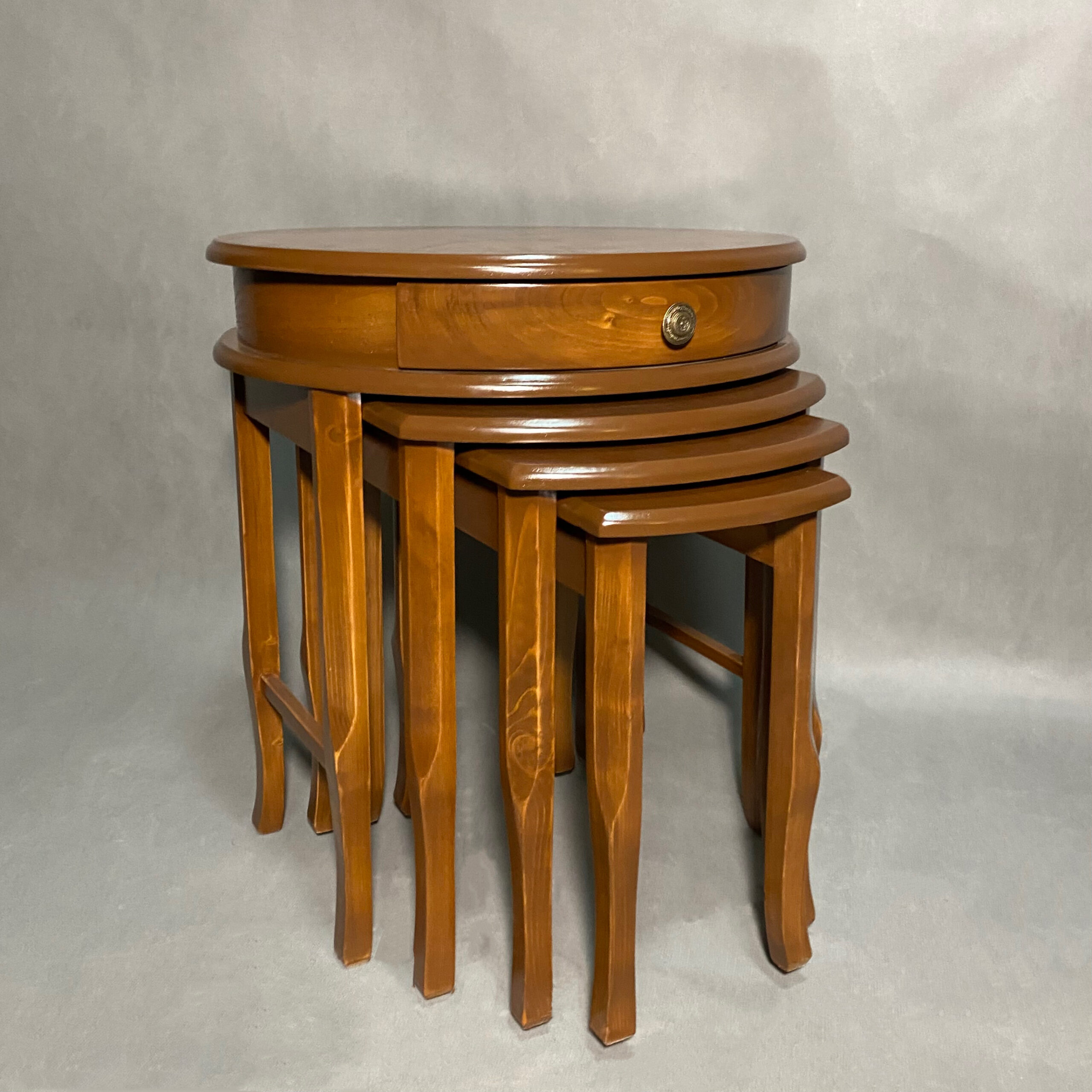 گل میز قهوه ای چهار تکه گرد