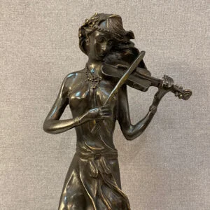 مجسمه زن ویالون زن برنز