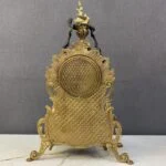 ساعت و شمعدان آنتیک طلایی برنز