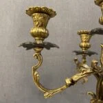 ساعت و شمعدان آنتیک طلایی برنز