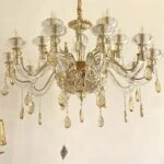 لوستر کلاسیک طلایی کریستال پانزده شاخه