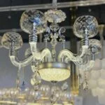 لوستر کلاسیک پذیرایی با بدنه روشن