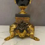 ساعت و شمعدان مشکی و طلایی برنز