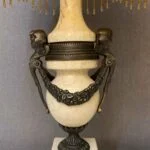 آباژور سفید و کرم آنتیک شیک