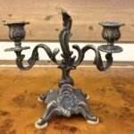 ساعت و شمعدان خاکستری کوچک برنز