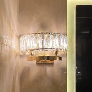 لوستر دیواری طلایی و کریستال نئوکلاسیک