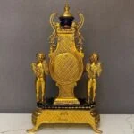 ساعت و شمعدان آبی و طلایی برنز