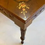 میز وسط مربع قهوه ای نقاشی دست