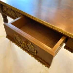 میز وسط مستطیل برنزکوب قهوه ای