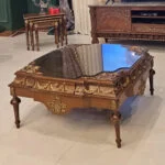 میز وسط مربع برنزکوب قهوه ای