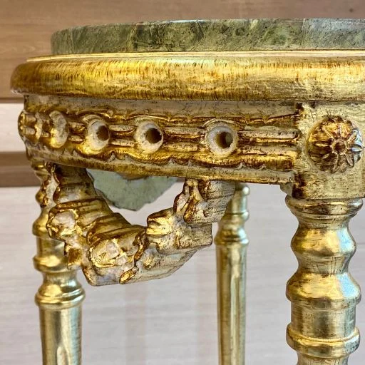 میز تلفن طلایی چوبی صفحه گرد