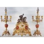 ساعت و شمعدان قرمز و طلایی طرح ناپلئون