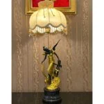 آباژور رومیزی کلاسیک طلایی مادر و کودک