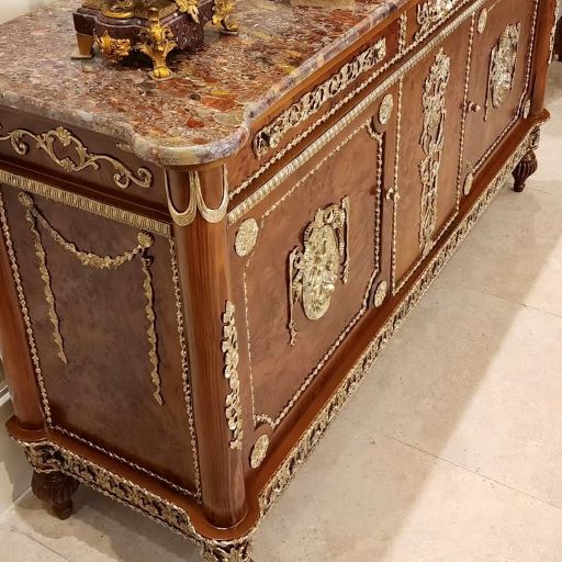 کنسول شیک چوبی پایه خراطی پربرنز