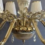 لوستر طلایی کریستال هشت شاخه گل دار