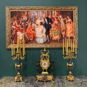 ساعت و شمعدان طلایی و سبز برنز