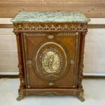 بوفه چوبی قهوه ای صفحه سنگ پایه شیر