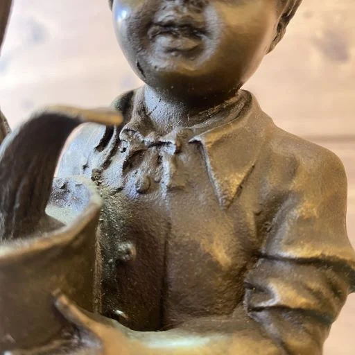 شمعدان کوچک برنز پسرک