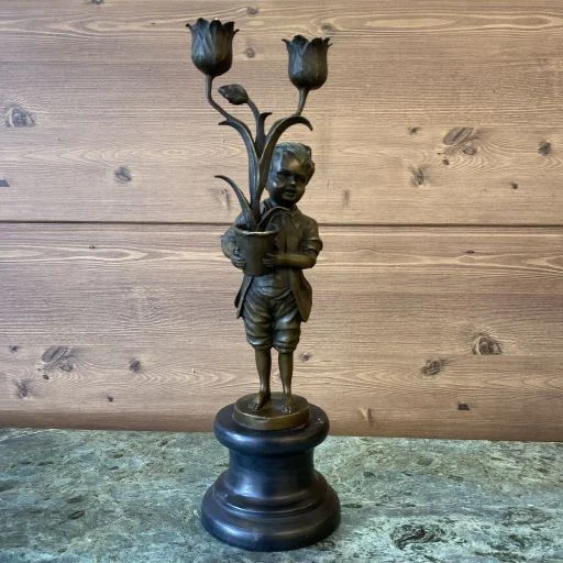 شمعدان کوچک برنز پسرک