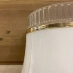 لوستر دیواری سفید