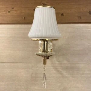 چراغ دیواری لوکس سفید و طلایی گل