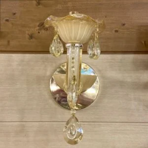 لوستر دیواری کلاسیک طلایی