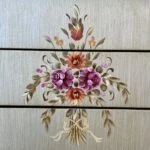 نقاشی روی چوب