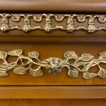 برنز روی آینه و کنسول جدید