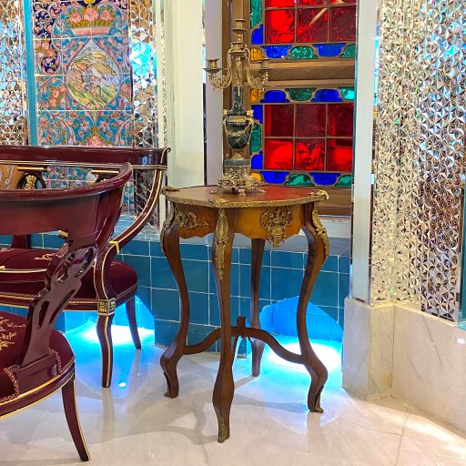 میز تلفن قهوه ای کلاسیک برنزکوب