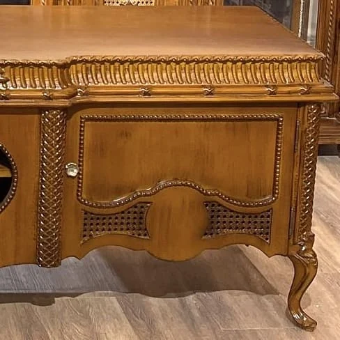 میز تلویزیون کلاسیک قهوه ای منبت