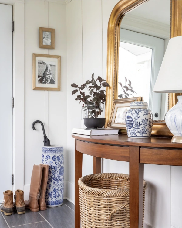 اینه کنسول کلاسیک