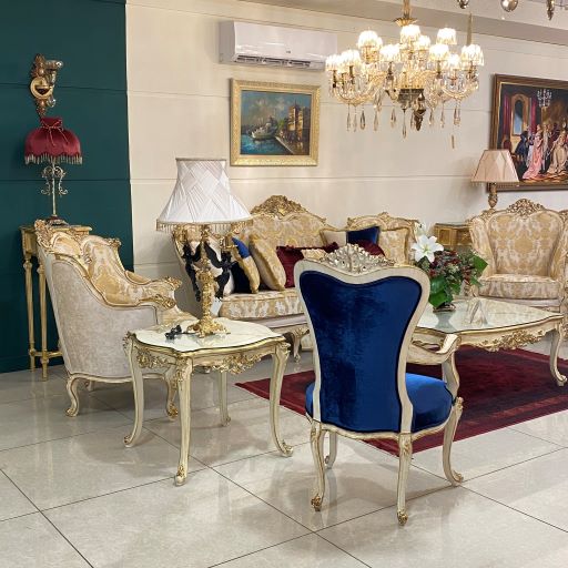 مبلمان کلاسیک کرم طلایی ژالین